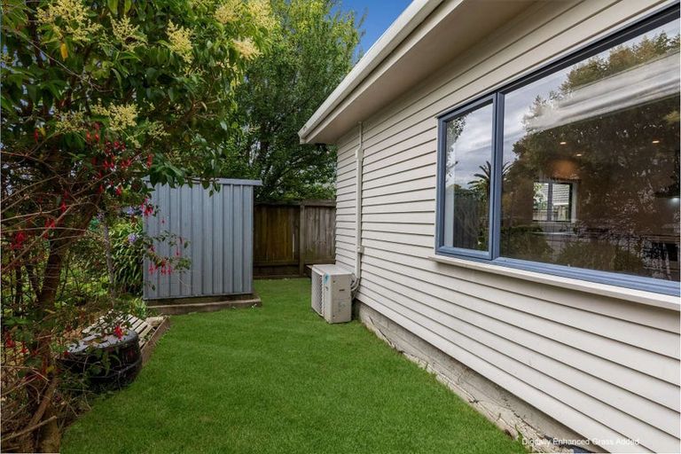 Photo of property in 9 Moore Street, West End, Palmerston North, 4412