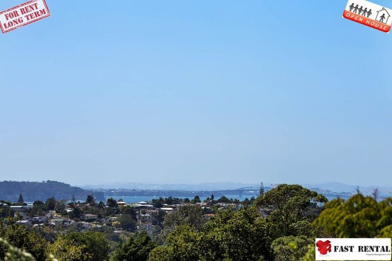 Photo of property in 16 Arde Place, Massey, Auckland, 0614