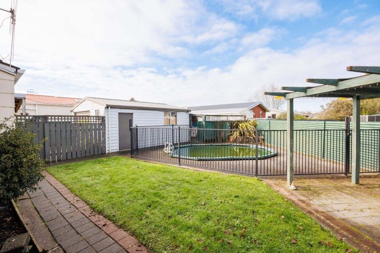 Photo of property in 11 Cascade Crescent, Westbrook, Palmerston North, 4412