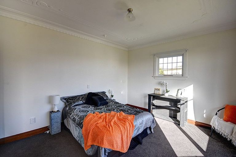 Photo of property in 9 Ossian Street, Milton, 9220