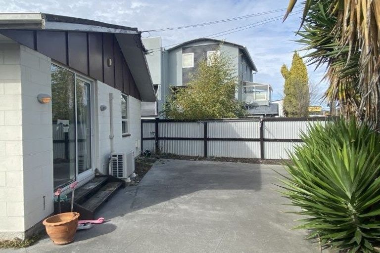 Photo of property in 1/276 Stanmore Road, Richmond, Christchurch, 8013