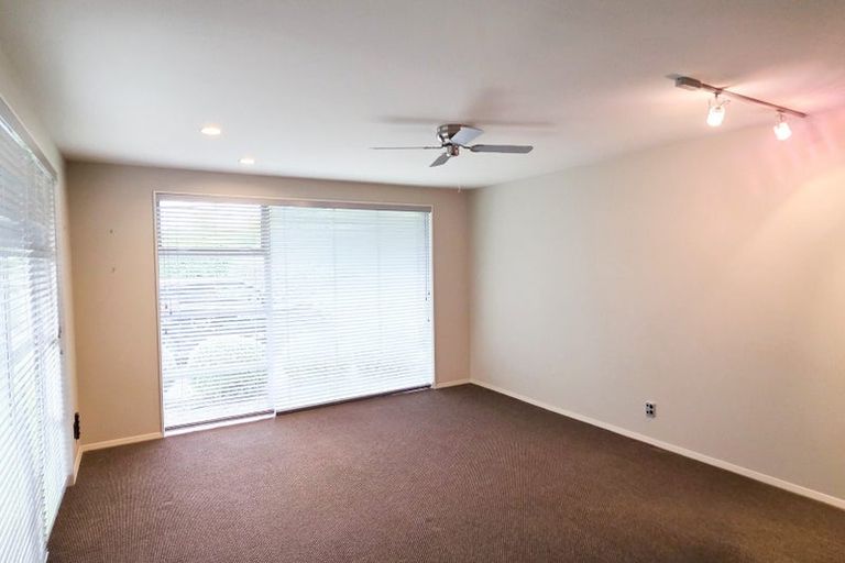 Photo of property in 65 Matatua Road, Raumati Beach, Paraparaumu, 5032