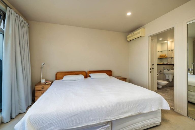 Photo of property in Bridgewater Apartments, 202/7 Te Rangi Cross Road, Paihia, 0200