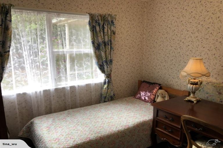 Photo of property in 122 Moore Street, Hillcrest, Auckland, 0627