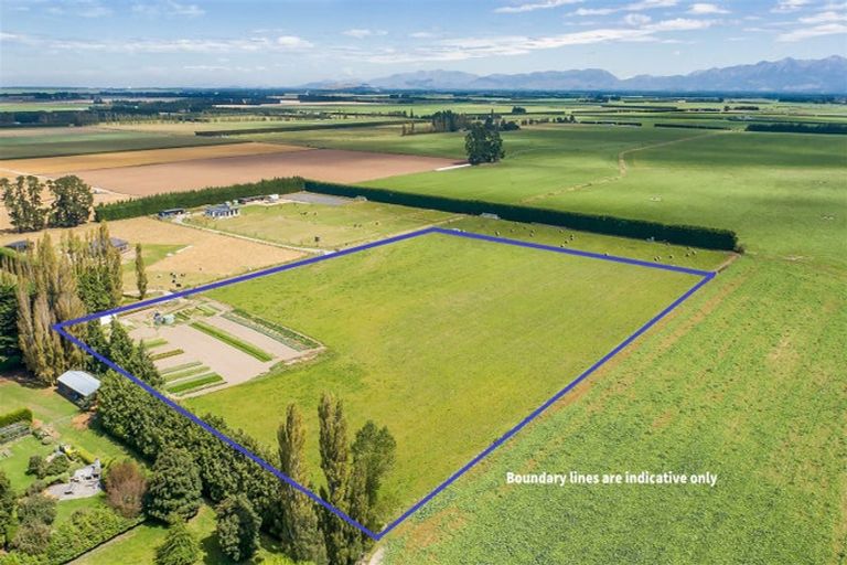 Photo of property in 1015 Wolffs Road, West Eyreton, 7476