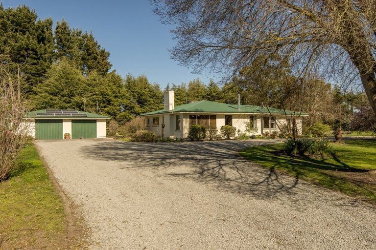 Photo of property in 2045 Old West Coast Road, Kirwee, Christchurch, 7671
