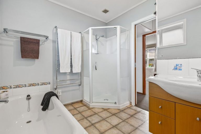 Photo of property in 95 Metcalfe Road, Ranui, Auckland, 0612