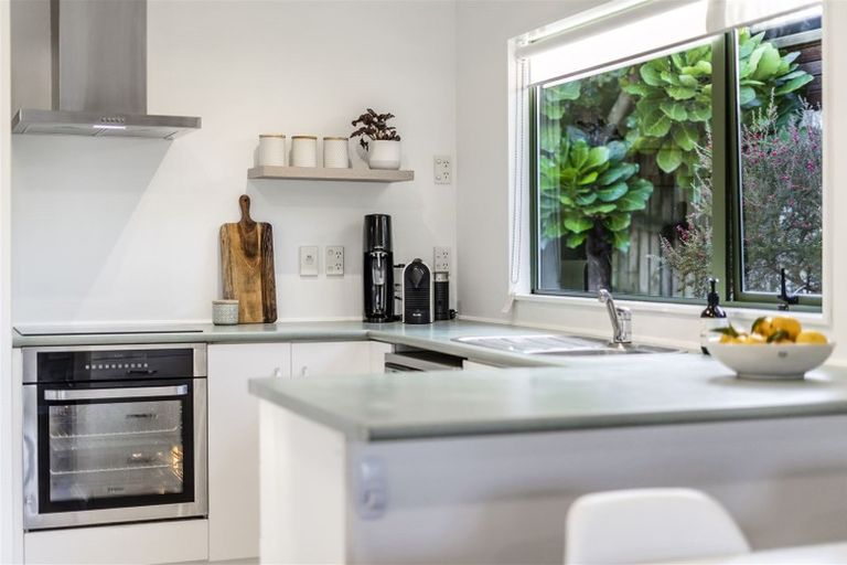 Photo of property in 319a Rangatira Road, Beach Haven, Auckland, 0626