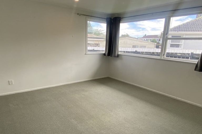 Photo of property in 19 Orion Street, Papakura, 2110