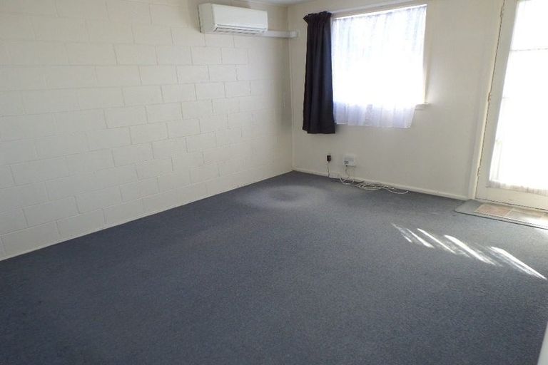 Photo of property in 2/9 Abberley Crescent, St Albans, Christchurch, 8014