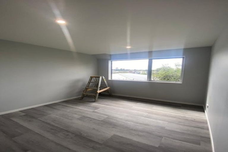 Photo of property in 10a Blossom Lane, Manurewa, Auckland, 2102