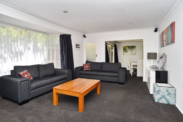 Photo of property in 2/97 Leinster Road, Merivale, Christchurch, 8014