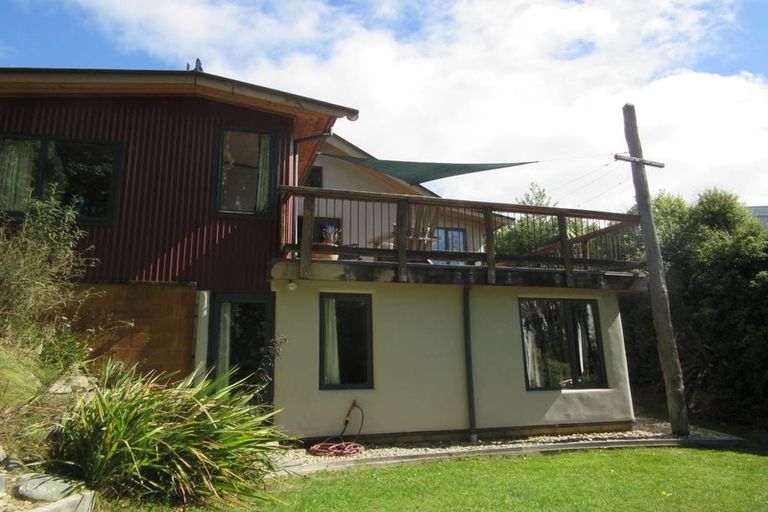 Photo of property in 60 Lagoon Avenue, Albert Town, Wanaka, 9305