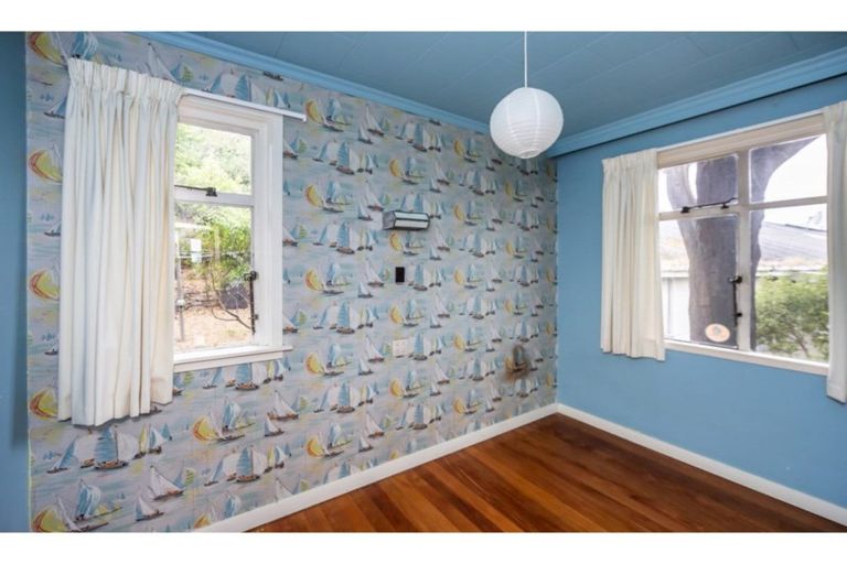 Photo of property in 330 Centaurus Road, Hillsborough, Christchurch, 8022