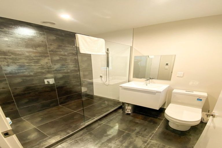 Photo of property in 6 Le Mans Grove, Cromwell, 9384