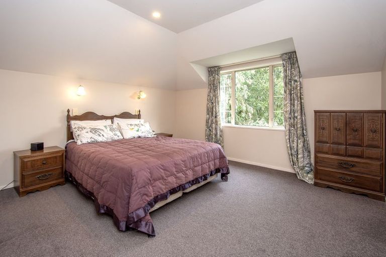 Photo of property in 98a Warren Crescent, Hillmorton, Christchurch, 8025