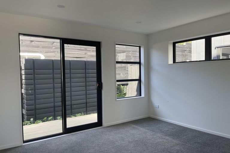 Photo of property in 20b Gilliam Street, New Lynn, Auckland, 0600