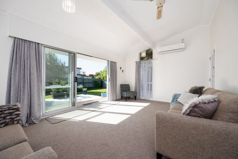 Photo of property in 7b Tyrone Place, Tamatea, Napier, 4112