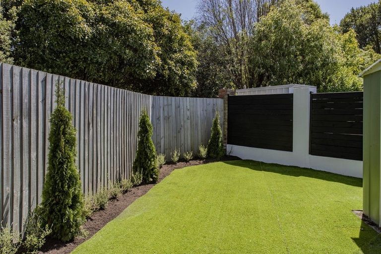 Photo of property in 59b Maidstone Road, Ilam, Christchurch, 8041