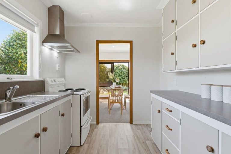 Photo of property in 154 Otumoetai Road, Brookfield, Tauranga, 3110