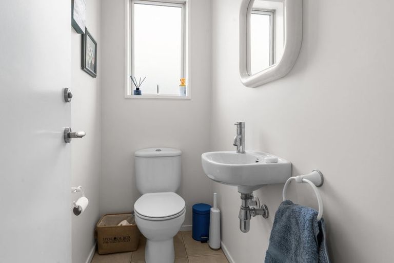 Photo of property in 25d Taylors Avenue, Bryndwr, Christchurch, 8052