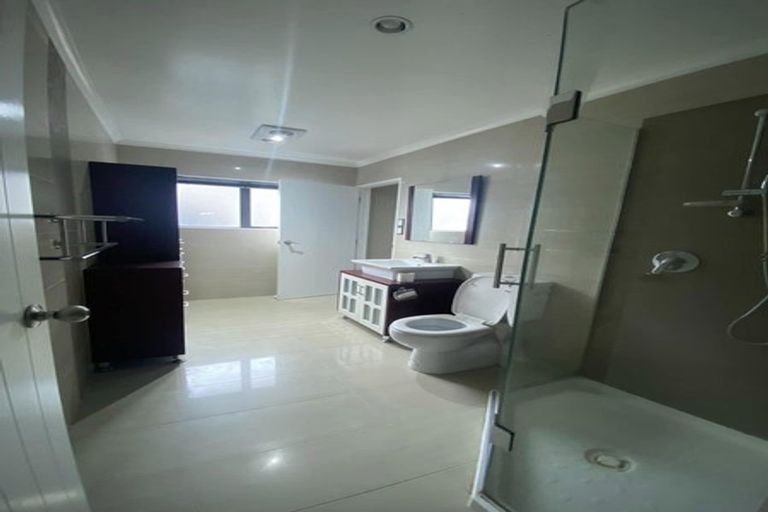 Photo of property in 8 Lyell Court, Clover Park, Auckland, 2019