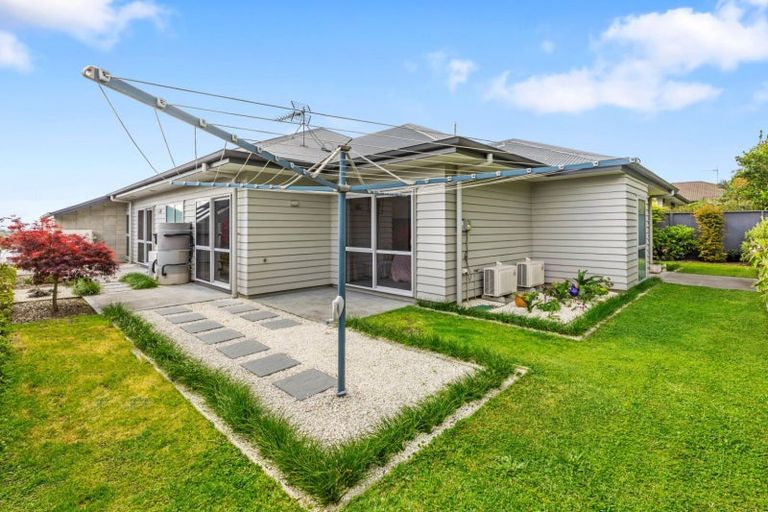 Photo of property in 22 Estuary View Road, Welcome Bay, Tauranga, 3112