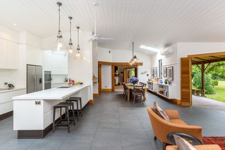 Photo of property in 42 Kuratawhiti Street, Greytown, 5712