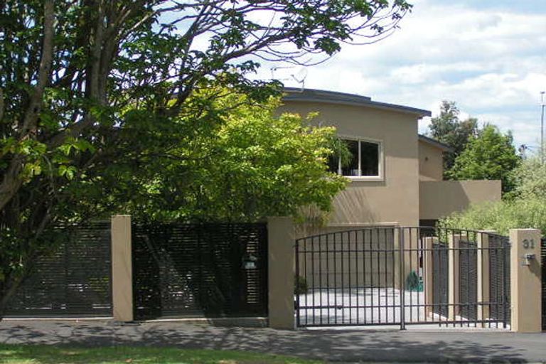 Photo of property in 1/31 Princes Street, Northcote Point, Auckland, 0627
