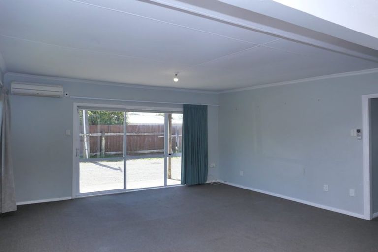 Photo of property in 22a Sussex Street, Levin, 5510