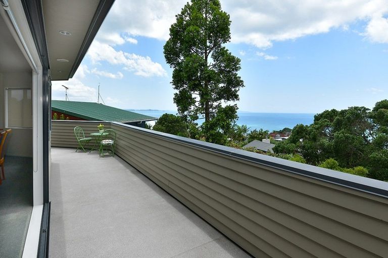 Photo of property in 246a Whangaparaoa Road, Red Beach, 0932