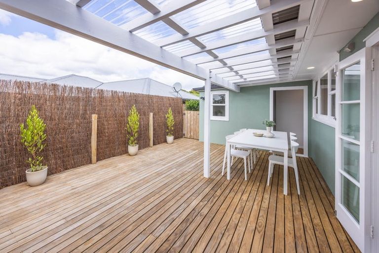 Photo of property in 16 Portal Crescent, Beerescourt, Hamilton, 3200