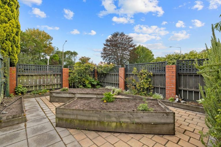 Photo of property in 1/47 Memorial Avenue, Ilam, Christchurch, 8053