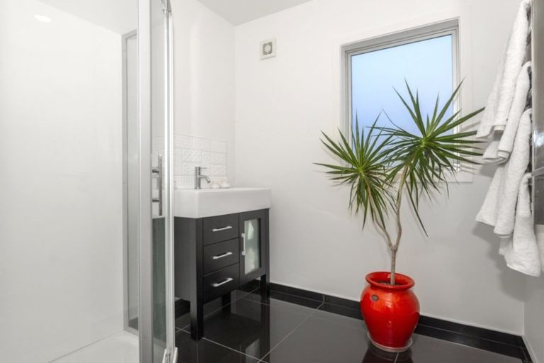 Photo of property in 10 Makorori Beach Road, Makorori, Gisborne, 4073