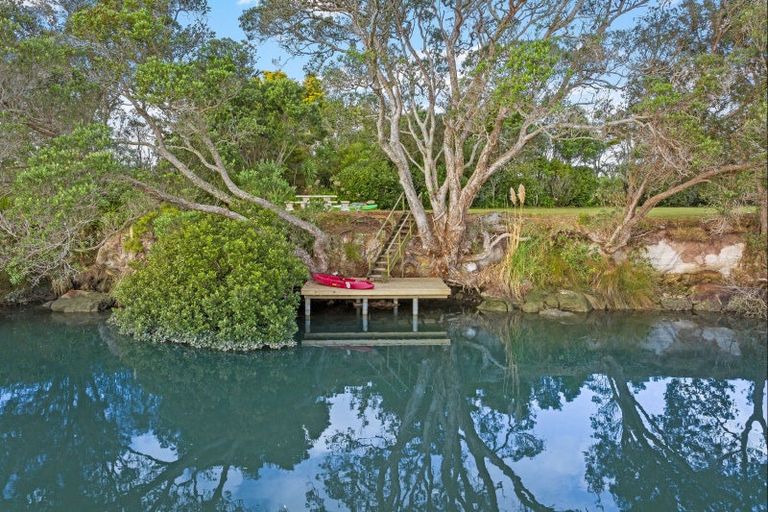 Photo of property in 273 Point Wells Road, Point Wells, Warkworth, 0986