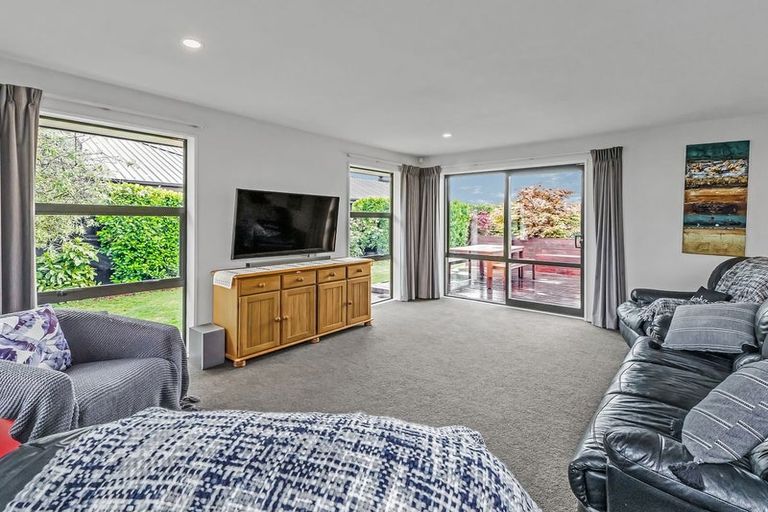 Photo of property in 8 Whitney Court, Rolleston, 7615