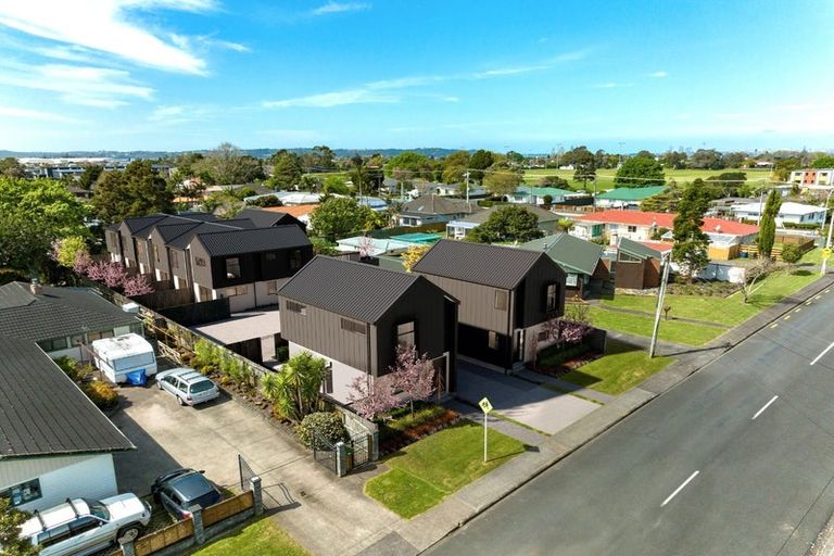 Photo of property in 3/109 Taikata Road, Te Atatu Peninsula, Auckland, 0610