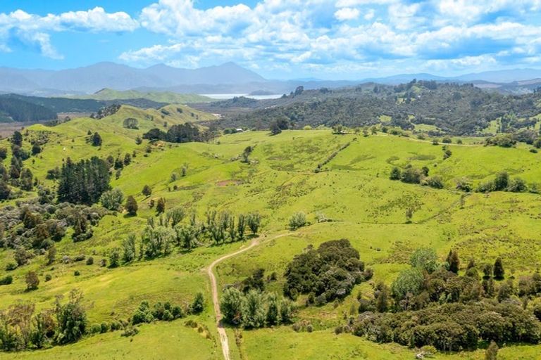 Photo of property in 15 Karuhiruhi Road, Oue, Kaikohe, 0473