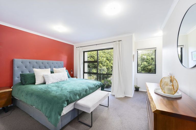 Photo of property in 11/17 Harbour View Road, Te Atatu Peninsula, Auckland, 0610