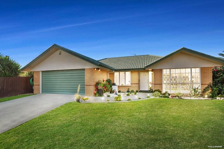 Photo of property in 57 Bellville Drive, Clendon Park, Auckland, 2103