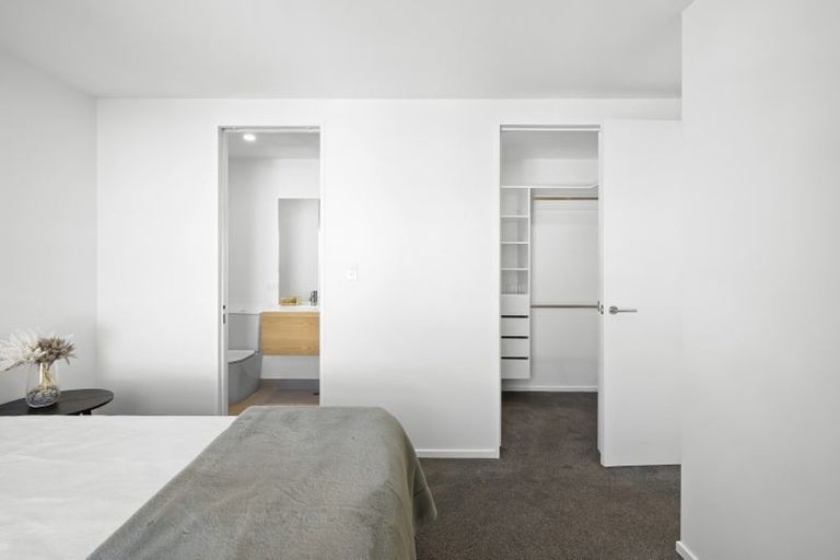 Photo of property in 261c Edgeware Road, Edgeware, Christchurch, 8013