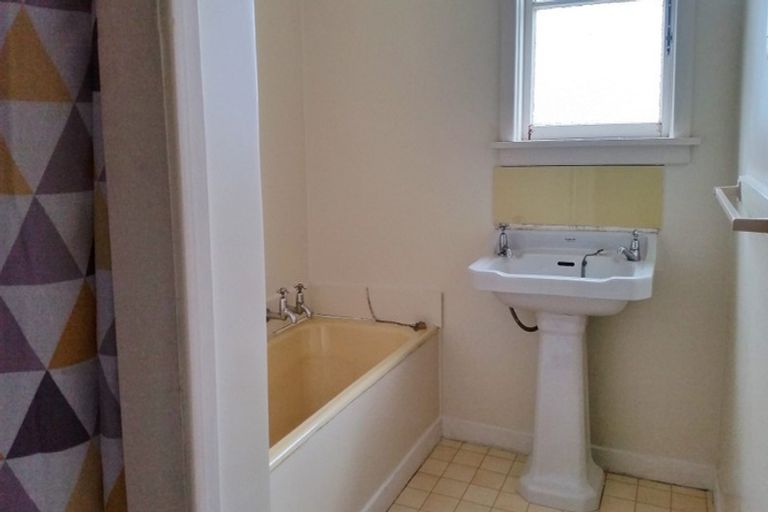 Photo of property in 113 Yaldhurst Road, Sockburn, Christchurch, 8042