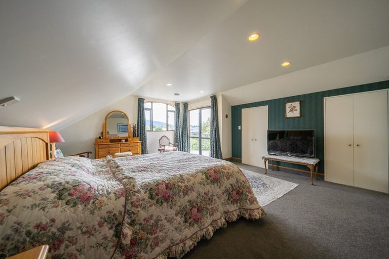 Photo of property in 2 Campbell Court, Te Anau, 9600