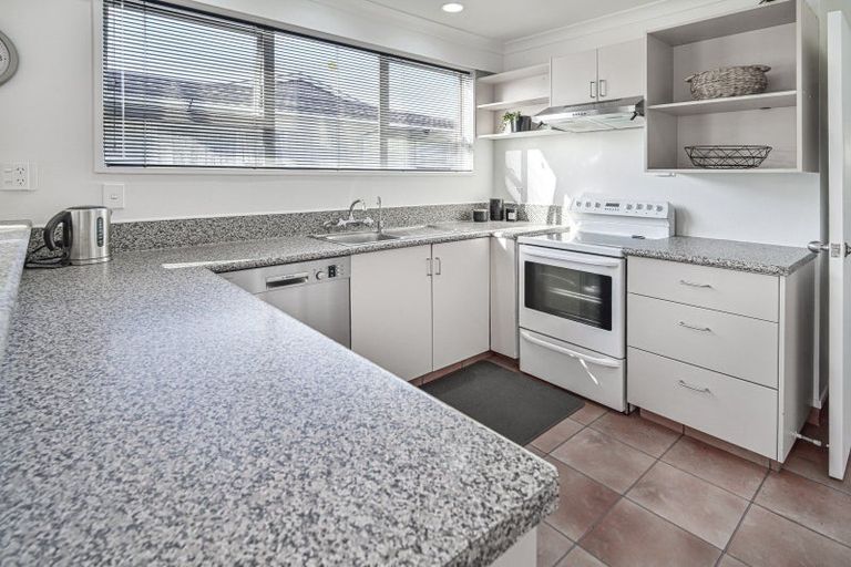 Photo of property in 34 Mcelwee Street, Jervoistown, Napier, 4112