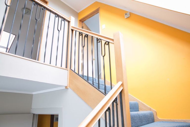 Photo of property in 14 Marine Parade, Bluff, 9814