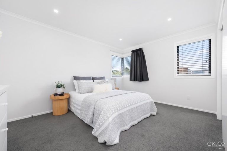 Photo of property in 3 Aston Crescent, Wallaceville, Upper Hutt, 5018