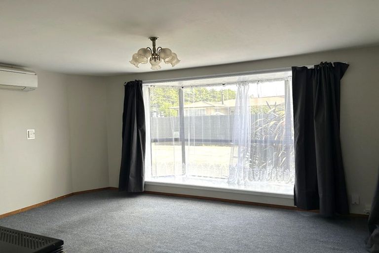 Photo of property in 99 Foremans Road, Islington, Christchurch, 8042