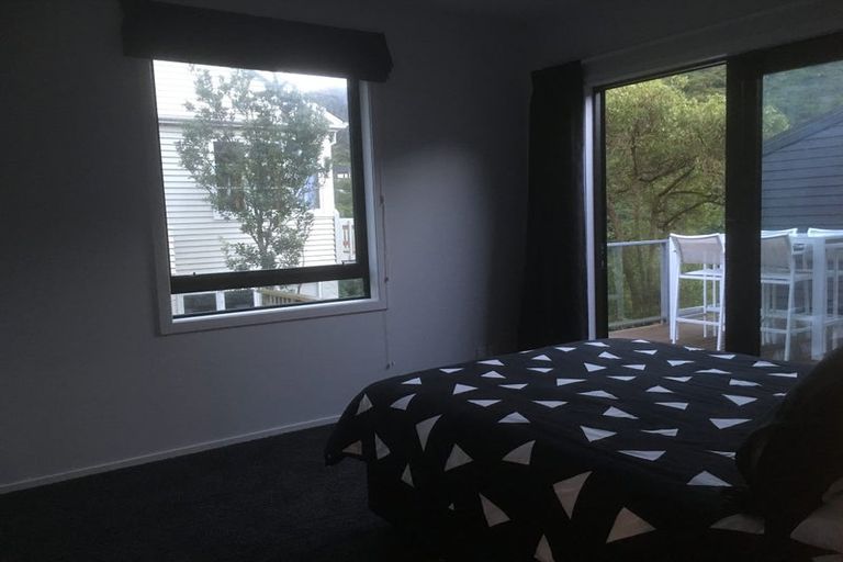 Photo of property in 18 Karamu Street, Ngaio, Wellington, 6035