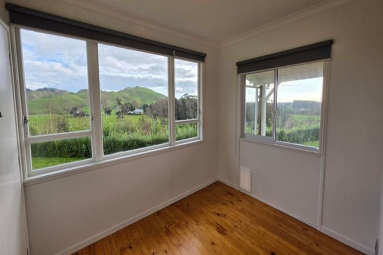 Photo of property in 139 South Manakau Road, Manakau, Otaki, 5583