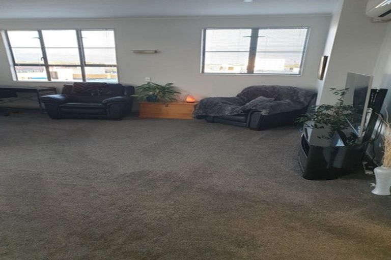 Photo of property in Maddison Apartments, 3/6f Queen Street, Palmerston North, 4410